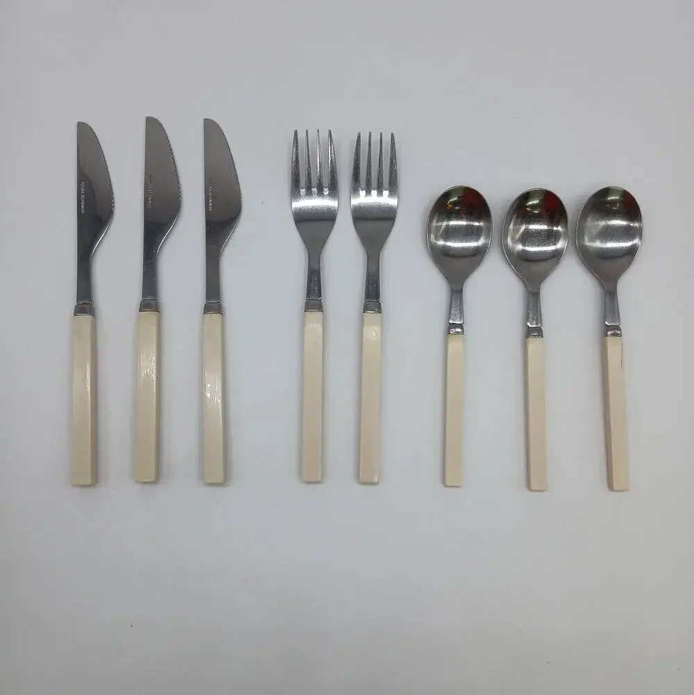 VTG Stainless Taiwan Flatware Melamine Handles Fork Spoons Knives 8 Pieces MCM